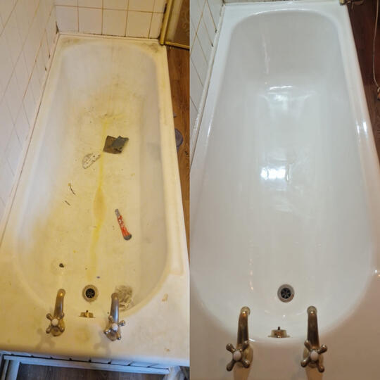 before and after picture of a bath re-enamelled in Berkshire - Reading service completed by glossy baths